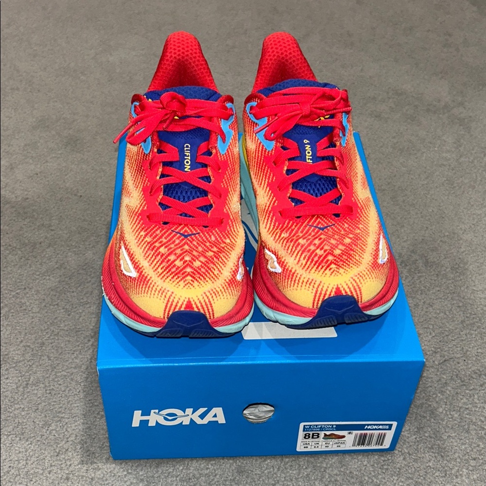 Women’s HOKA Clifton 9